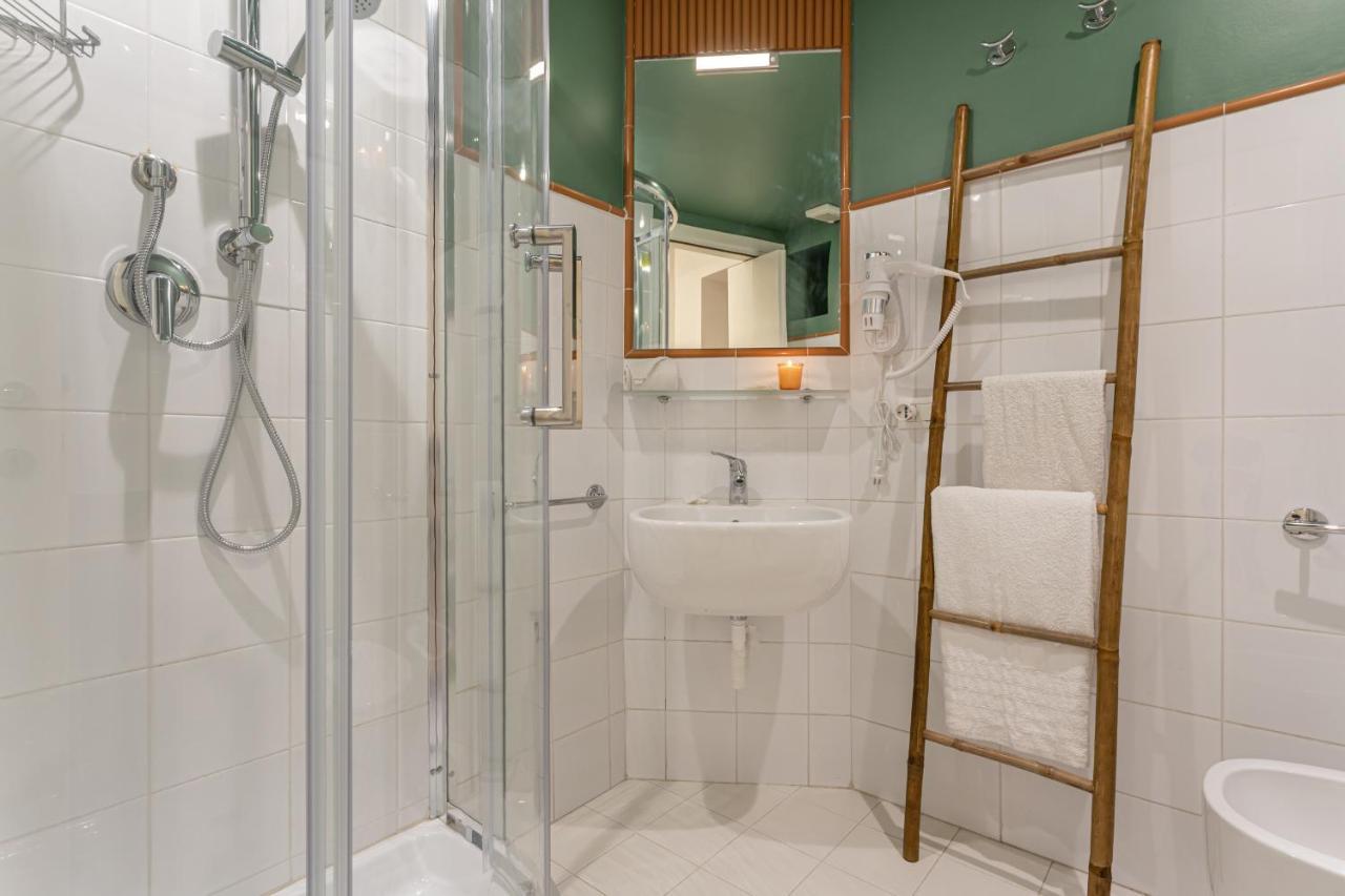Appartamento Home Ripa 99 Rome Bagian luar foto